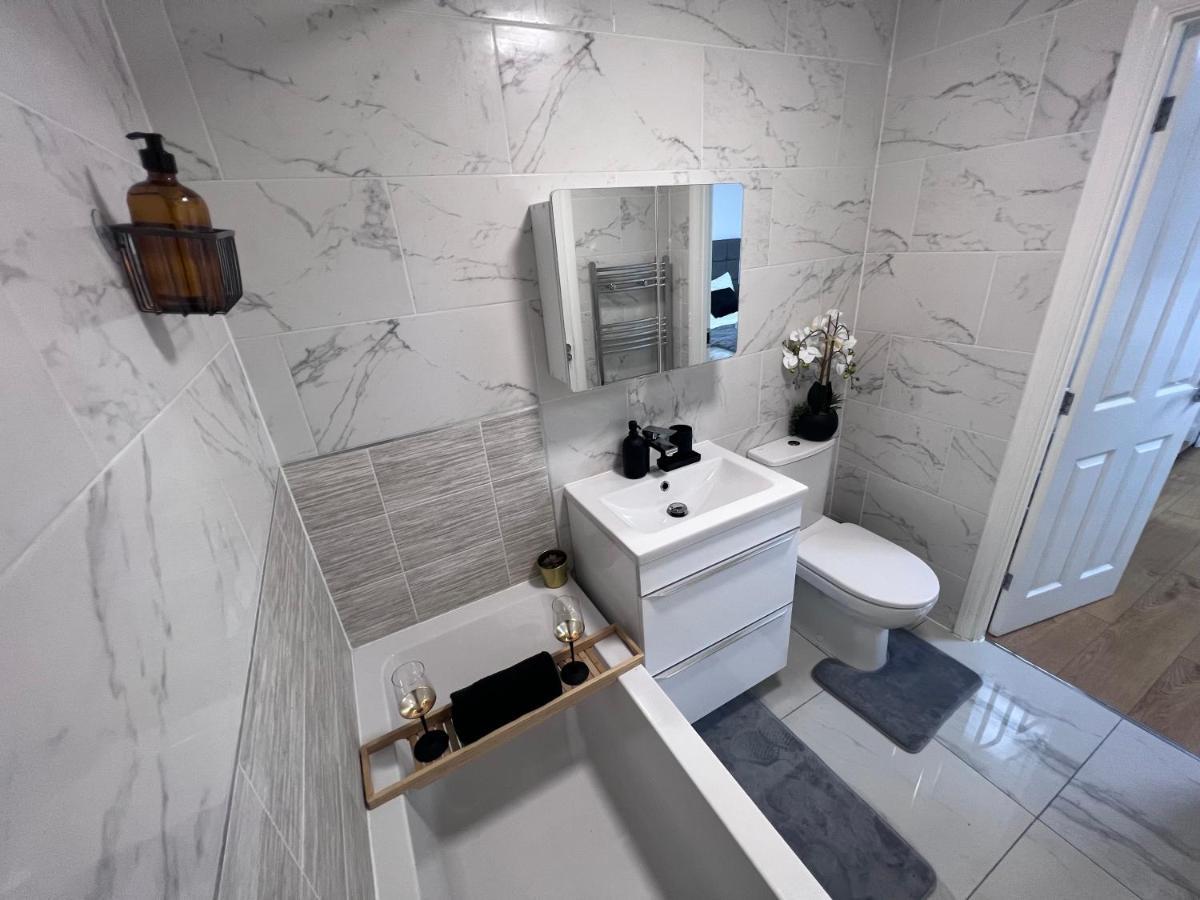 Luxury Birmingham City Centre Palace エクステリア 写真